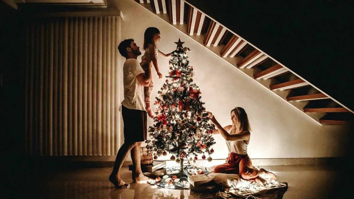 család, gyerek, szülő, karácsony, ajándék, ajándékozás, ünnepek,