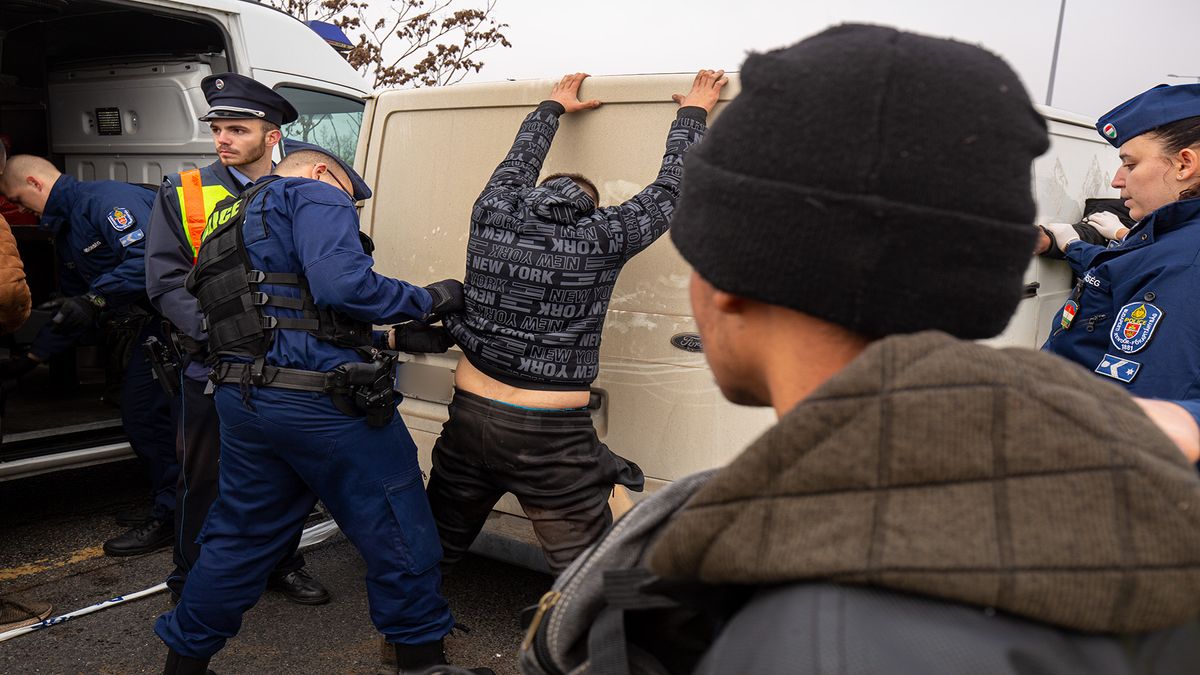 Most kaptuk: rendőrökre lőttek menekülő embercsempészek