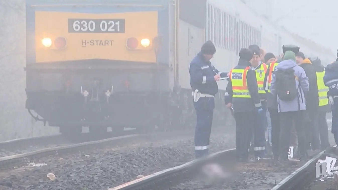 Két huszonévest gázolt halálra a vonat Budapesten