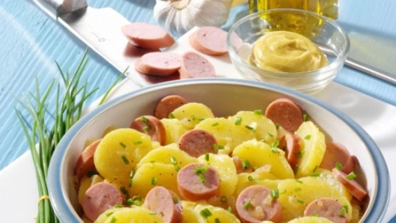 
Árstopos krumplisaláta az ünnepi asztalra