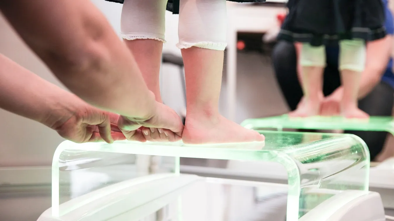 Százmillió szemeteszsákban: Egészségügyi bűnbandát kaptak el