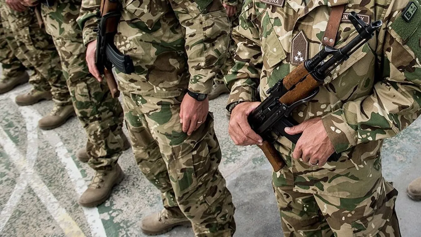 Szerbiában készültségbe helyezték a katonaságot