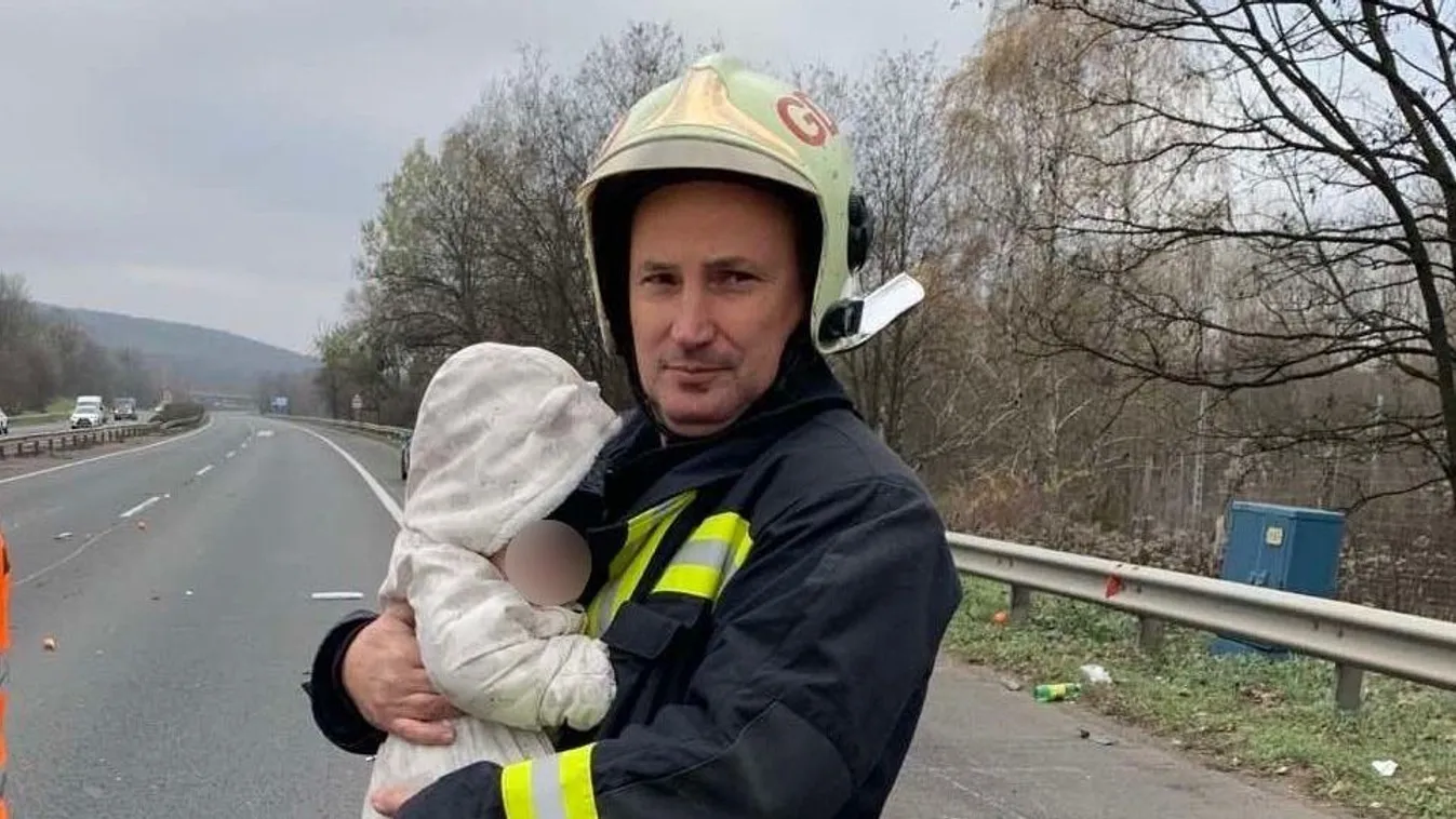 „Magamhoz öleltem, hogy ne fázzon” – babát mentett a tűzoltó