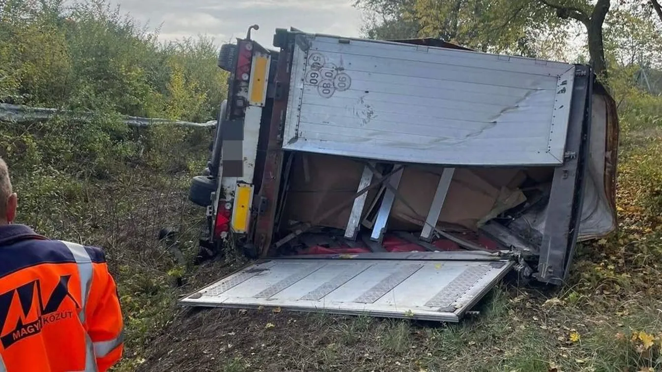 Emiatt kell dugóra számítani az M30-ason