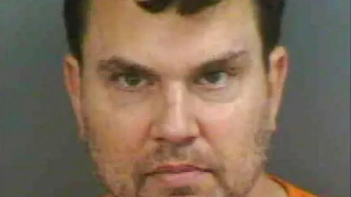 Páciense szájába helyezte nemi szervét Eric, a perverz orvos