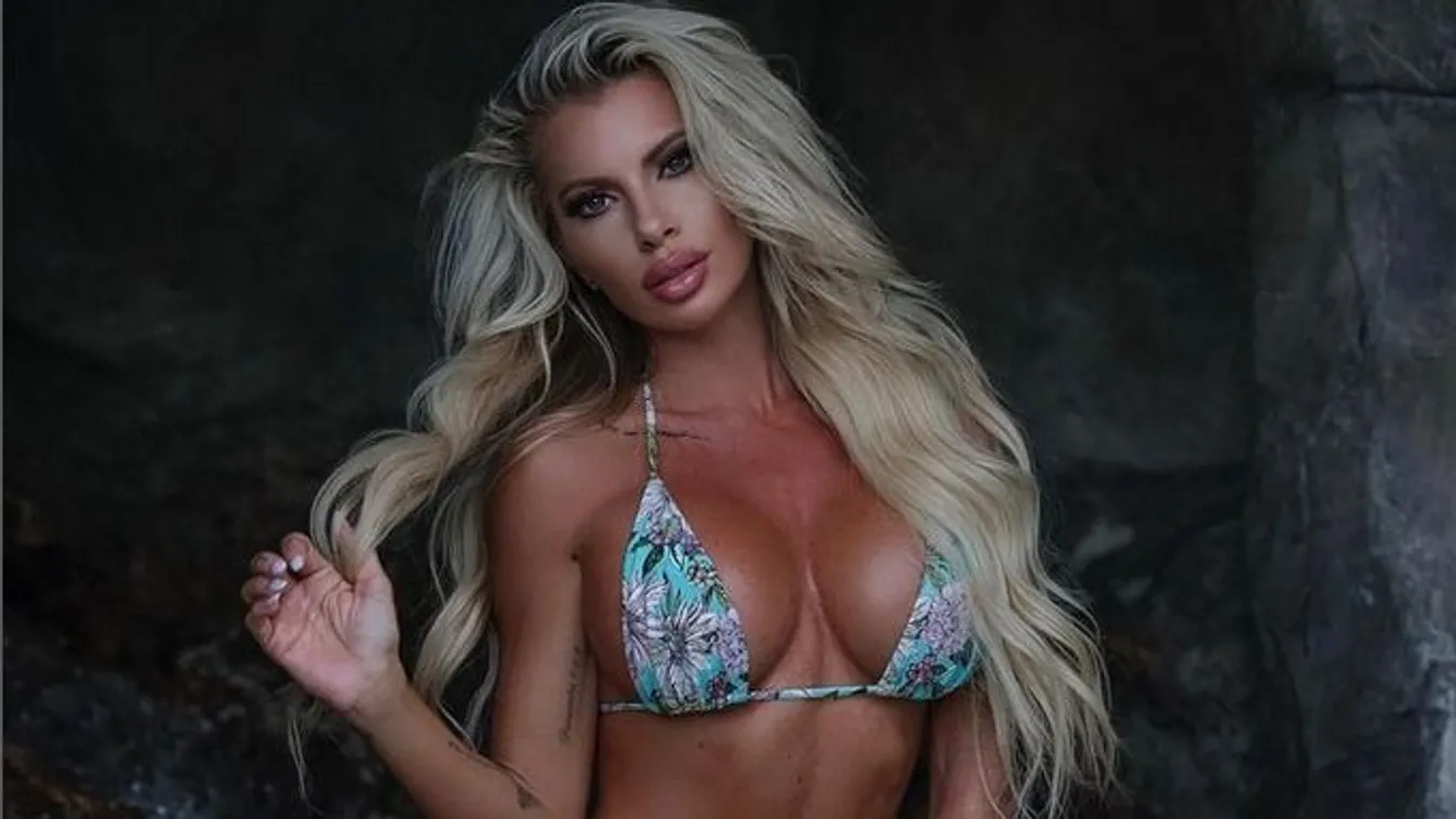 Anyaszült meztelenül bújt bundába az érzéki kebelcsoda