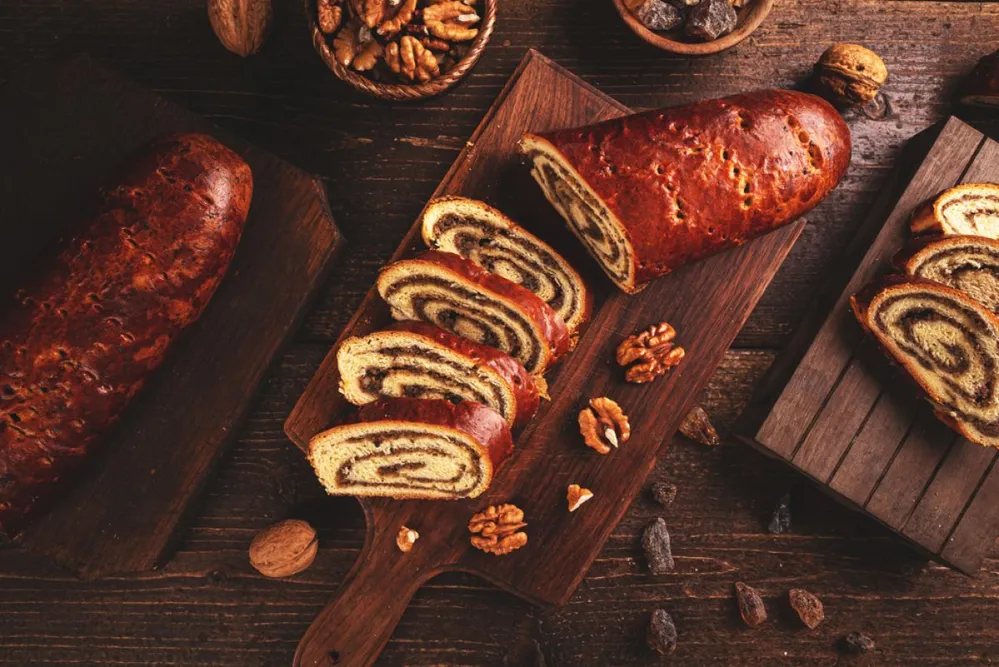 Nincs annál bosszantóbb, mint ha sütés közben a bejgli szétreped!