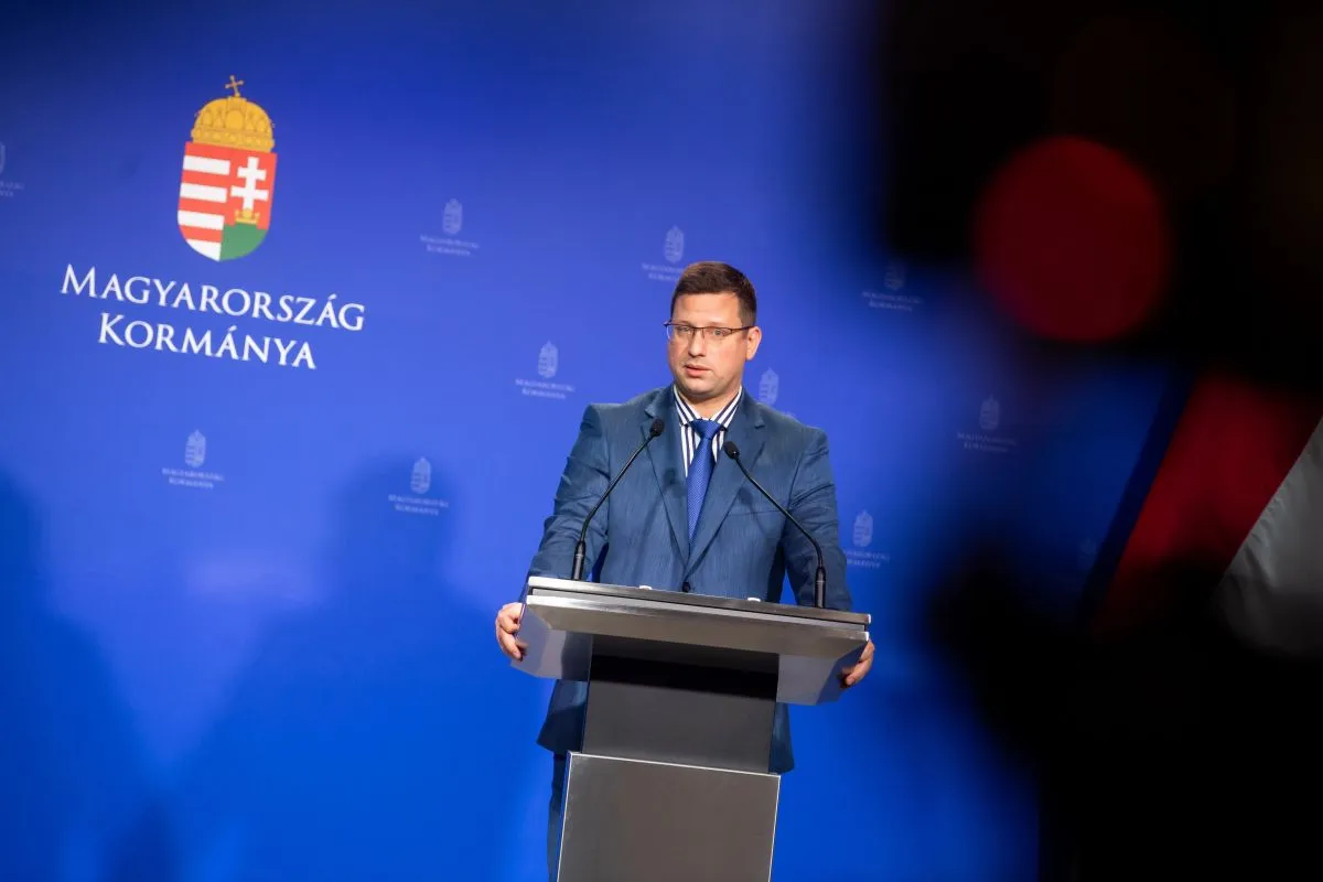 GULYÁS Gergely; HERNÁDI Zsolt