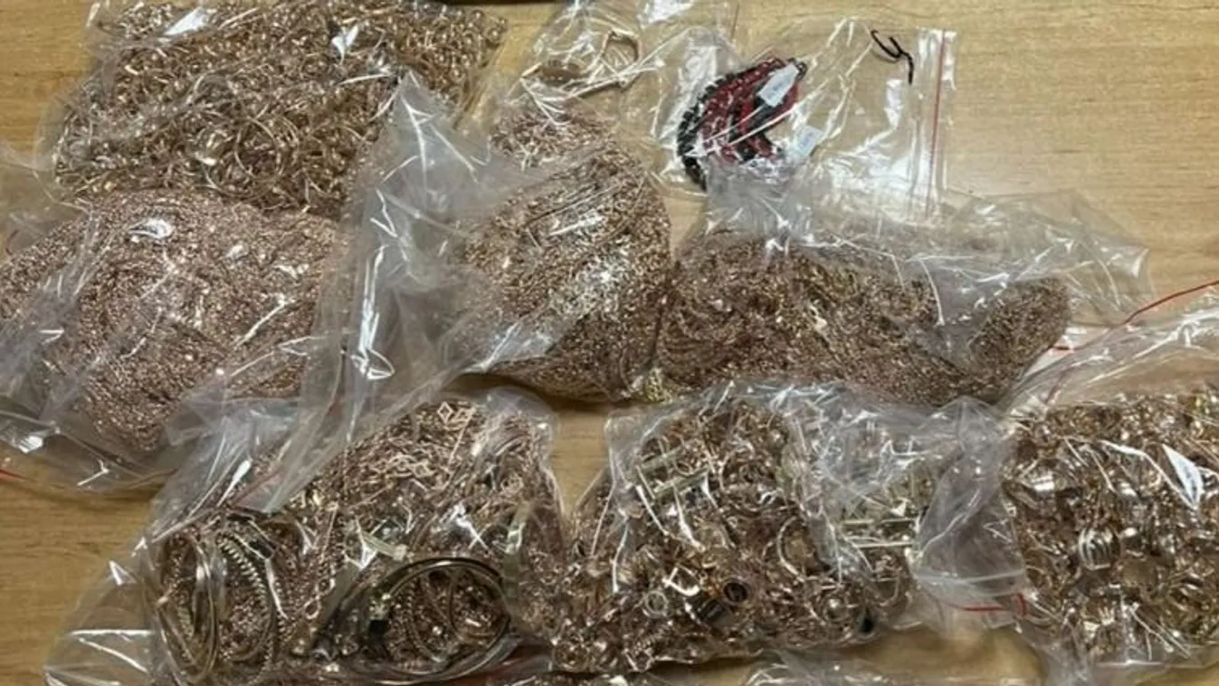 12 kiló aranyat szigszalagozott a testére két ukrán csempész