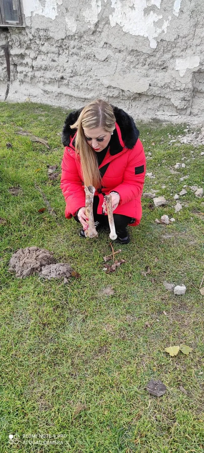 Kiss Kató a balástyai rém házánál