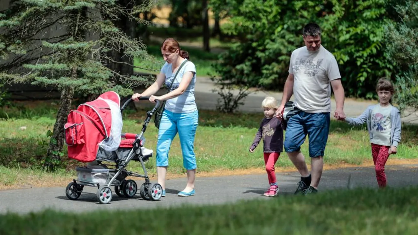 A kormány  megőrzi a családtámogatások rendszerét