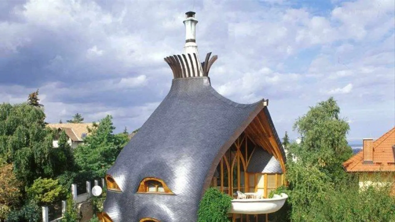 359 millió forintról velősen: 2 mondatban kínálják a házat