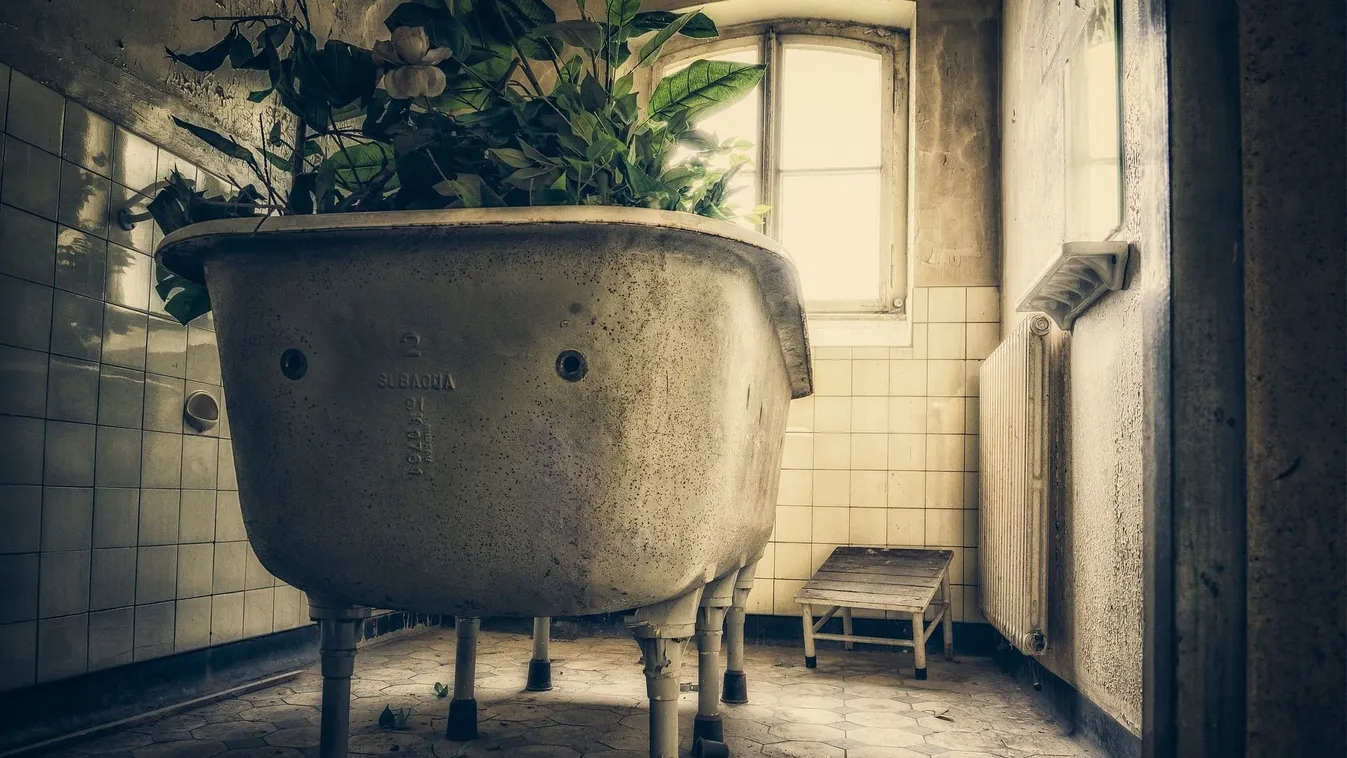 Híres lett a férfi, aki fürdőkádból készített rally-verdát