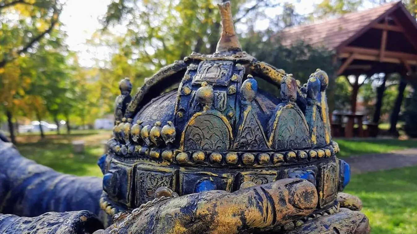 Helypénzt kért a polgármester a pálosok miséjéért