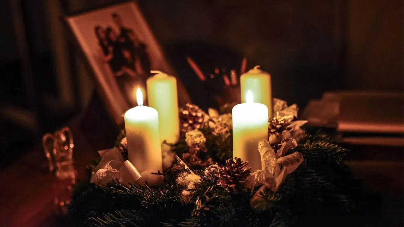 Orbán Viktor: Áldott adventet kívánok!