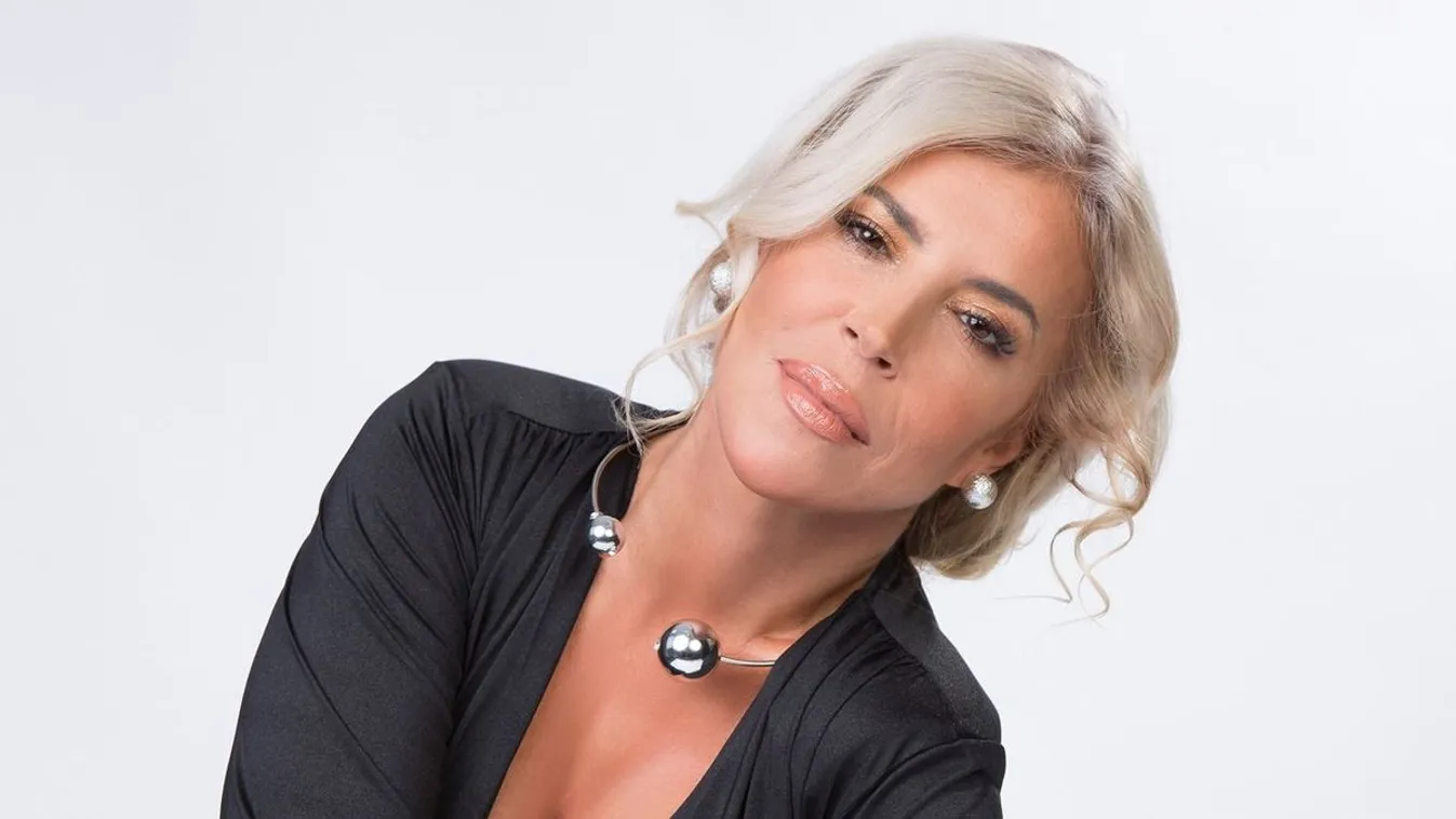 Hatalmas hírrel lepte meg követőit Hevesi Kriszta