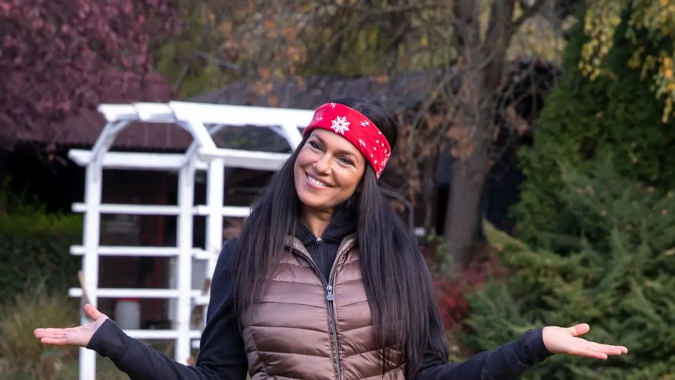 Anyaszült meztelen fotózták le Bódi Sylvit