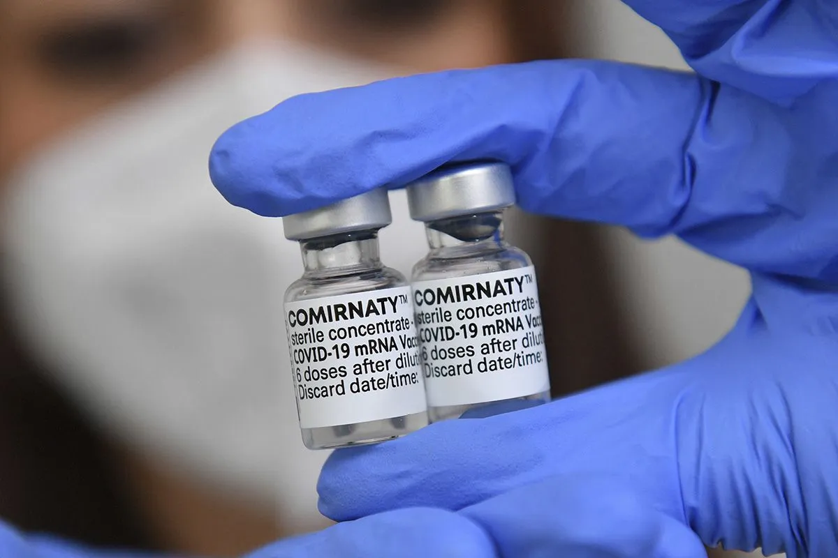 Vaccination with Comirnaty mRNA vaccine from Biontech Pfizer.