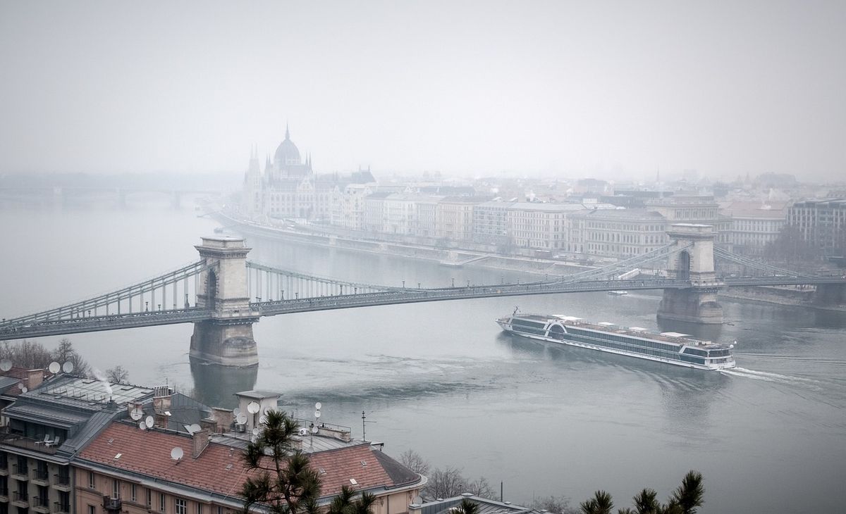 Lánchíd, Duna, Budapest, tél, időjárás, hideg, köd, 