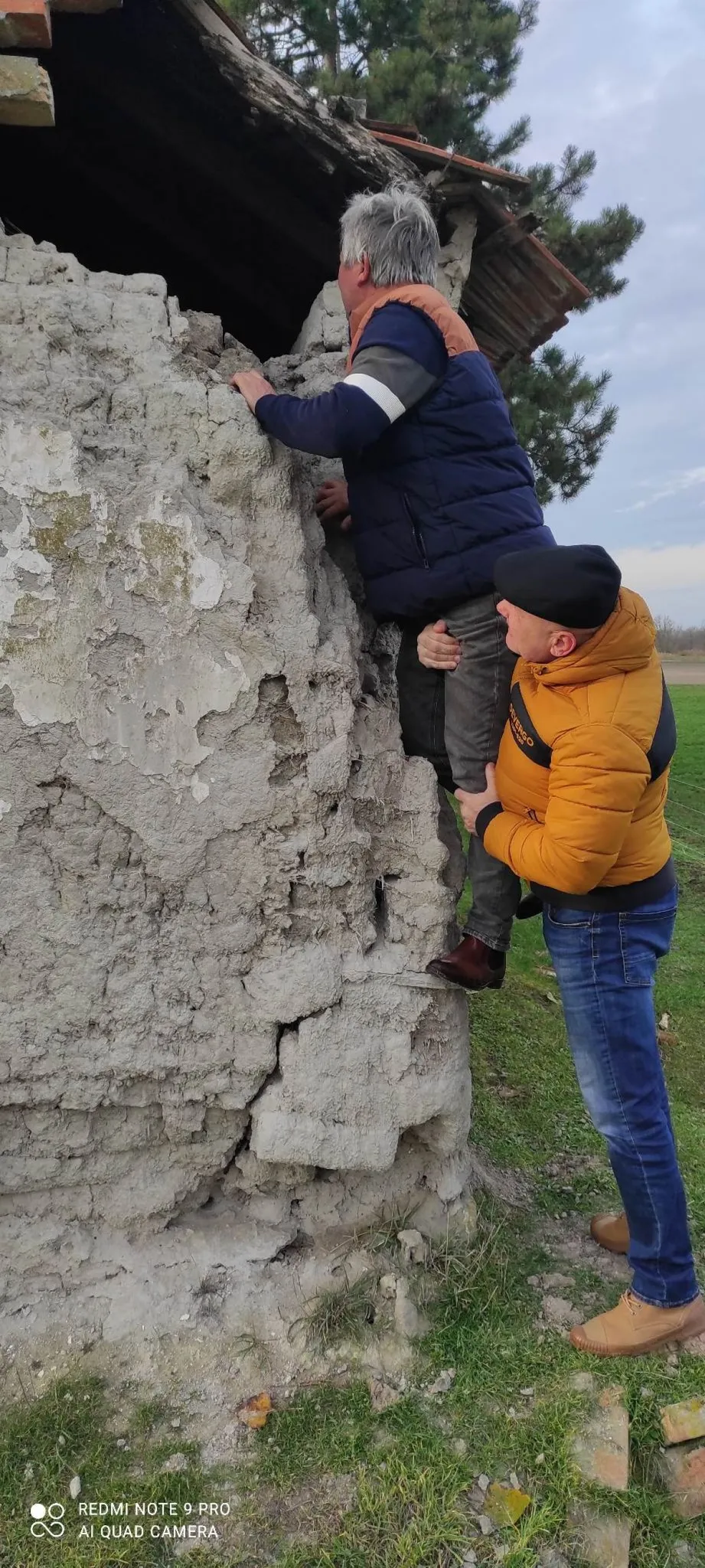 A balástyai rém háza