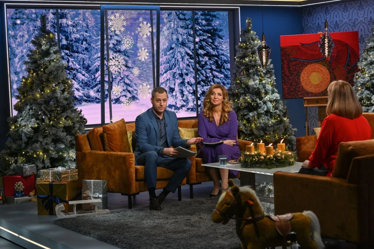 FORRÓ Bence; NOVODOMSZKY Éva