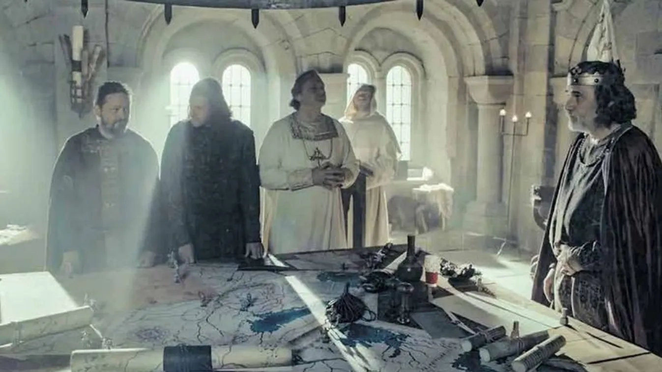 LENYŰGÖZŐ TÖRTÉNELMI FILMSOROZAT A KÉT ÜNNEP KÖZÖTT