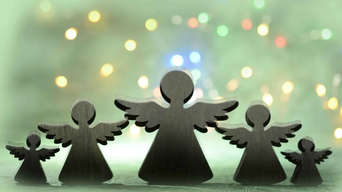 Jónak lenni jó!  különleges relikviák a közmédia kampányában