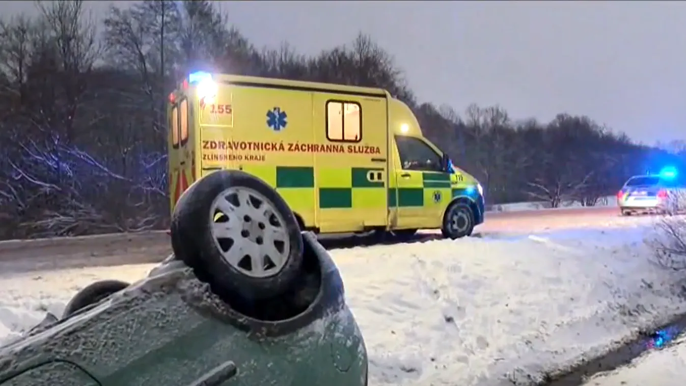 Hókáosz: emberéleteket követelt a tél a szomszédban