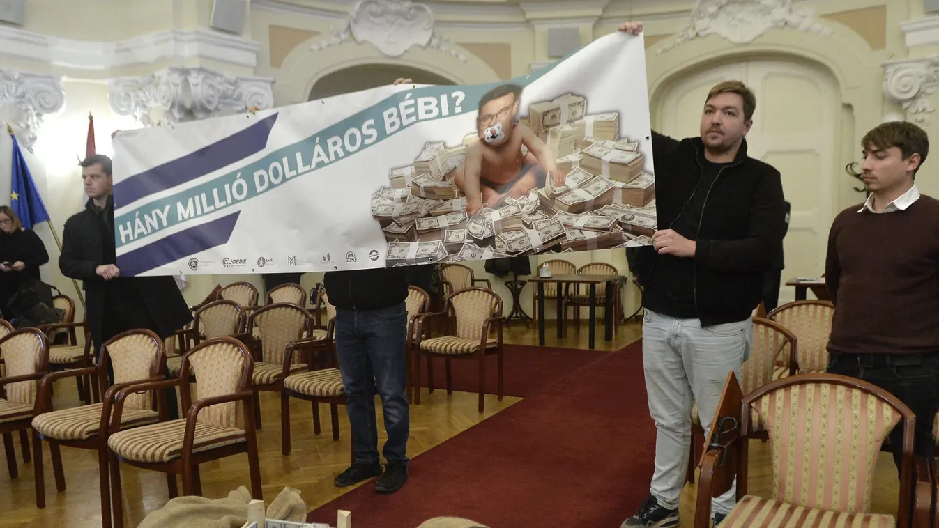 Guruló dollárok: Karácsony elismerte, hogy tudott a pénzről