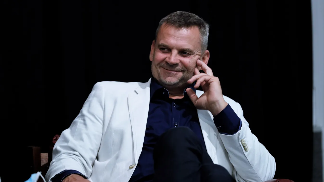 R. Kárpáti Péternek elege lett: Nem vagyok többé Berényi András!