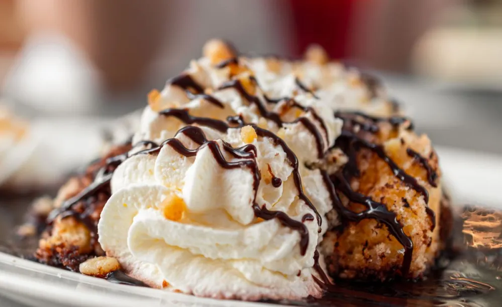 Closeup,Of,The,Famous,Hungarian,Dessert,Called,Somlãi,Galuska.