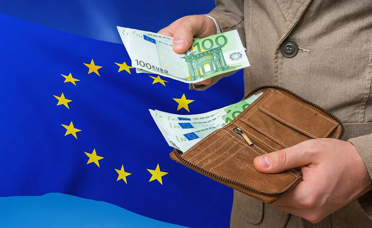 Investing,Money,To,European,Union.,Rich,Man,With,A,Lot