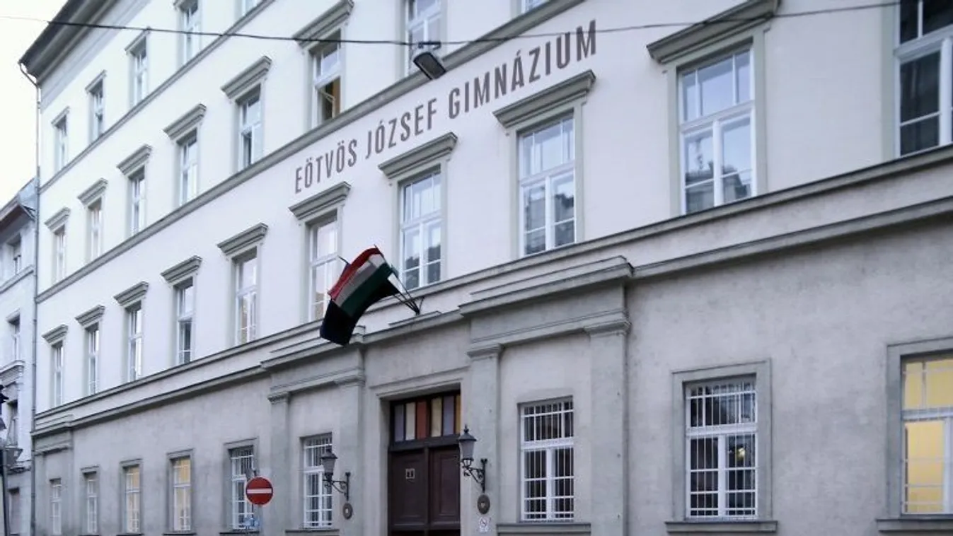 Pénzért árulják a helyeket a budapesti elit gimnáziumban!