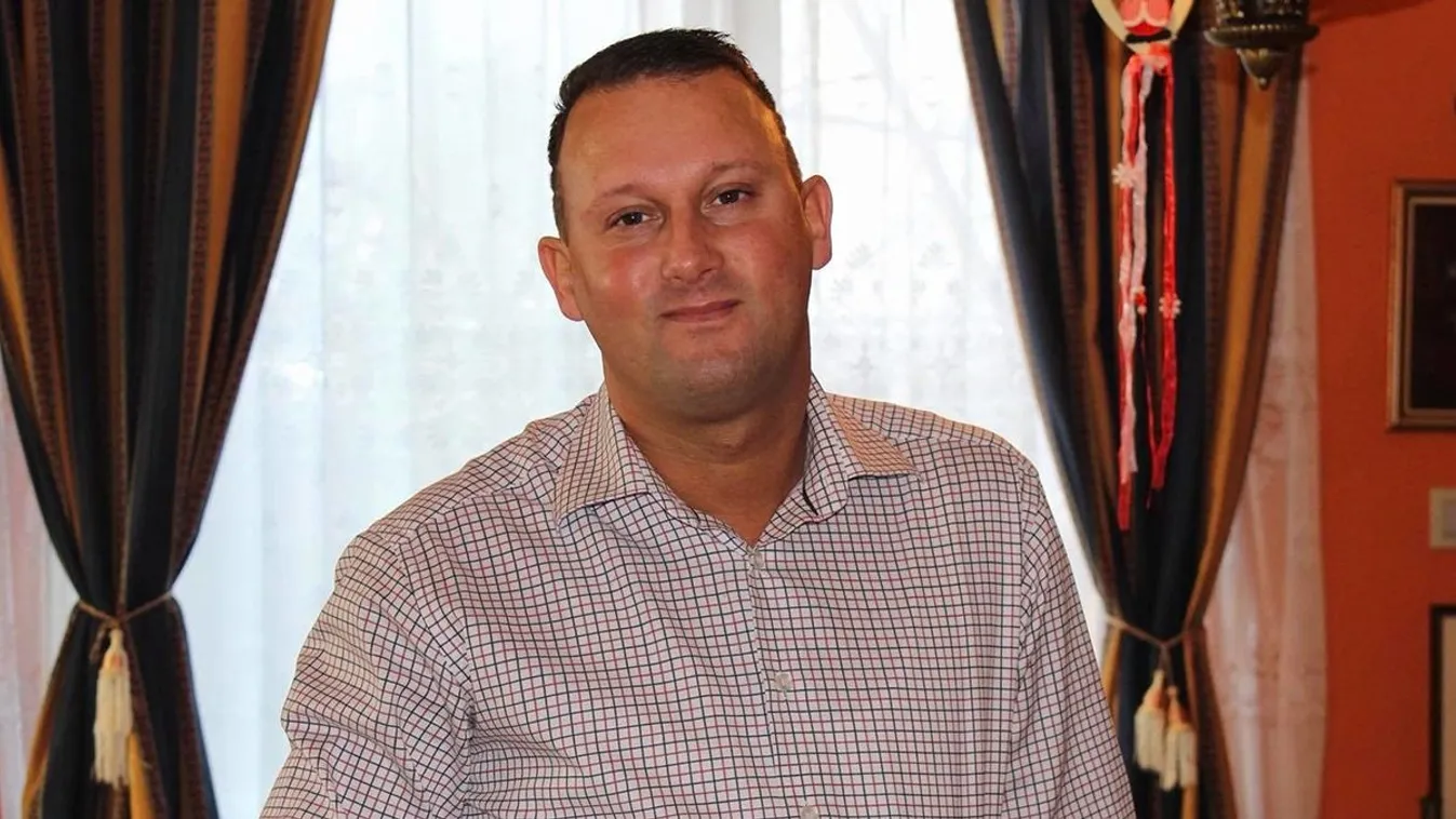  "Proletárok" - Alekosz keményen nekiment a horgászoknak