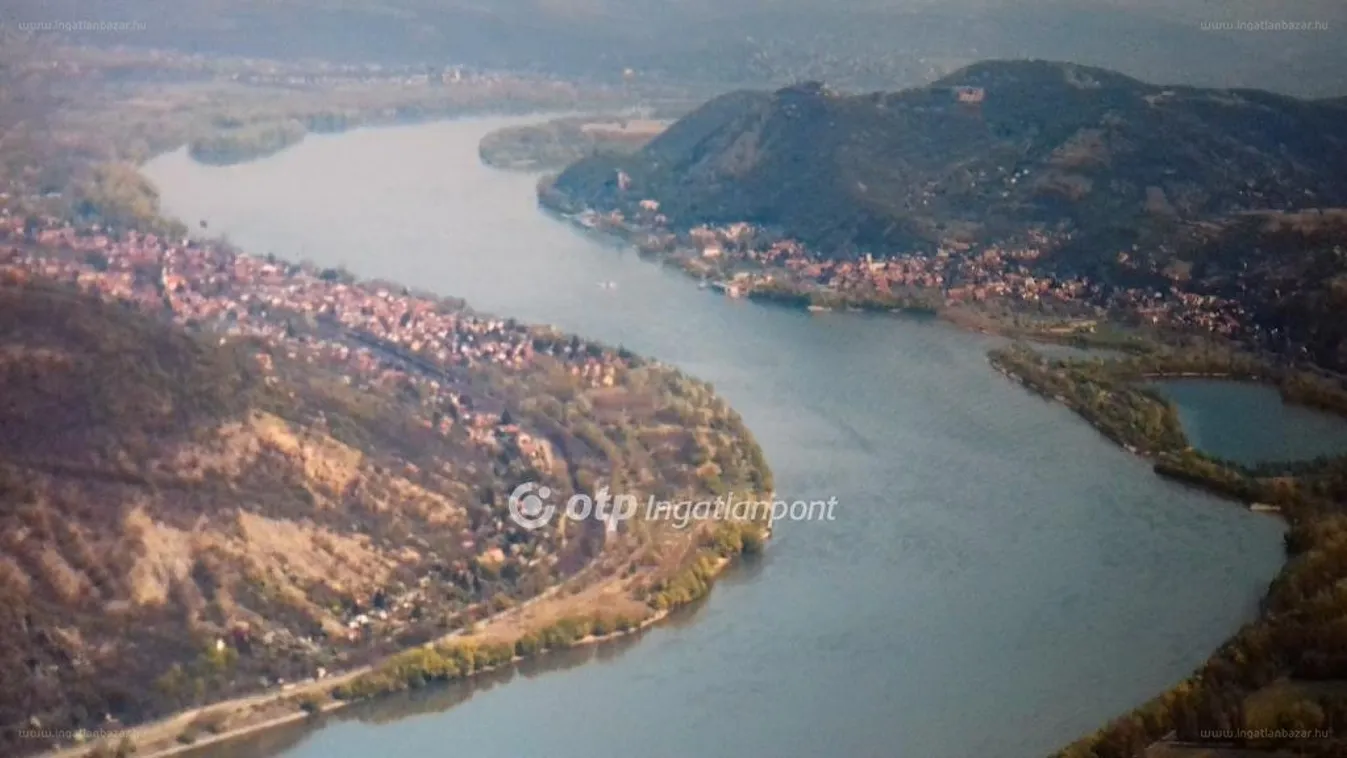  Eladó egy 3000 nm-es erdő Nagymaros legmagasabb pontján