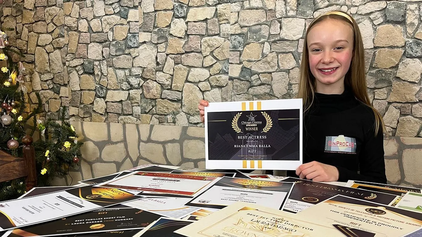 Azt hitték, ő a fiatal Wednesday – Emma világsikereket ér el