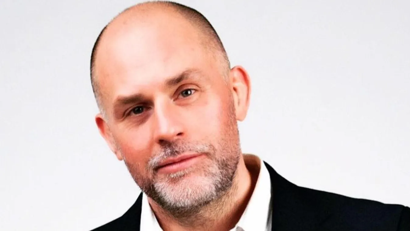 A rapper nem tudja, hogy meddig lehet a húga mellett