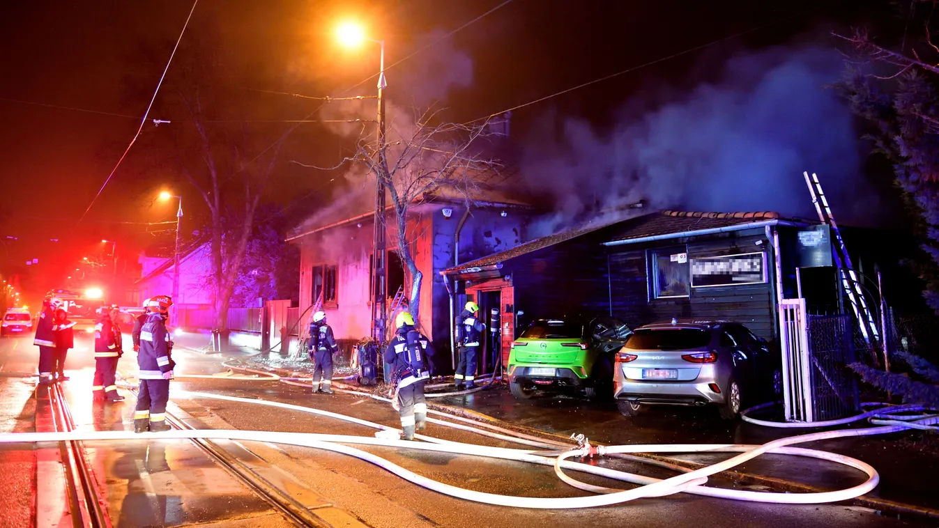 Megrázó helyszíni fotók: két ház lángolt a XV. kerületben