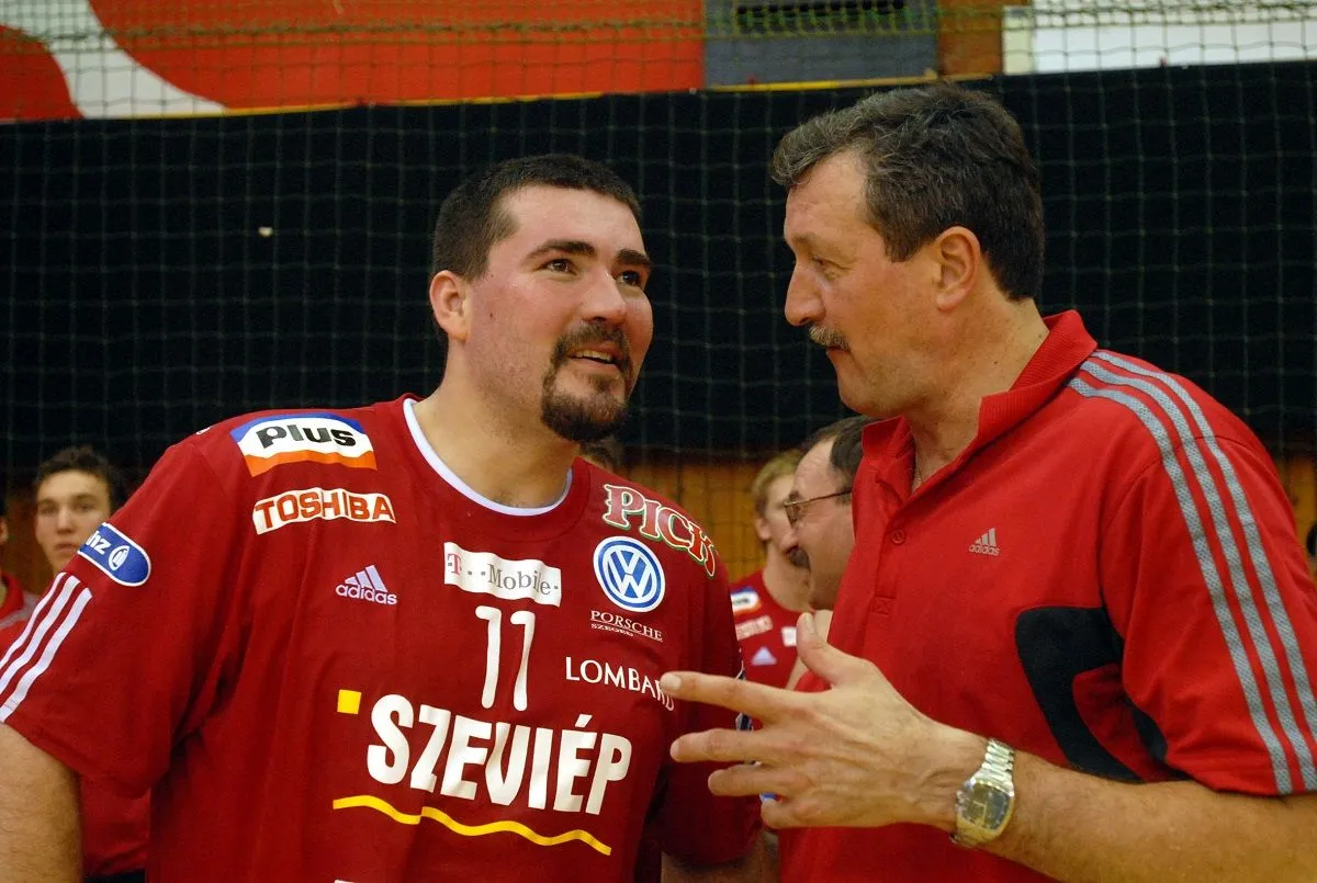 Kovács Péter (jobbra) kemény kritikát fogalmazott meg