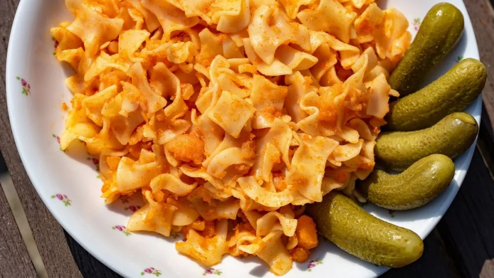 Traditional,Hungarian,Potato,Pasta,In,Hungarian,Krumplis,Tãszta,With,Pickles