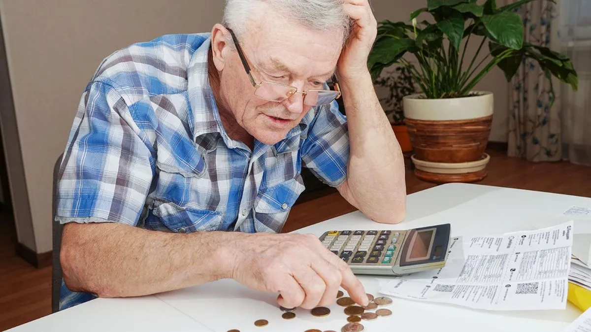 nyugdíjas, rezsi, számla