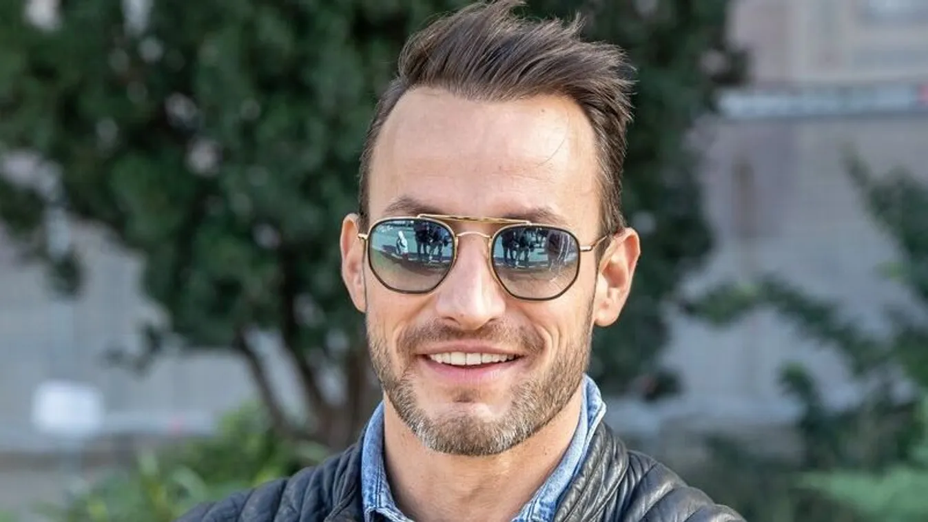 Kitálalt új kapcsolatáról Csuti