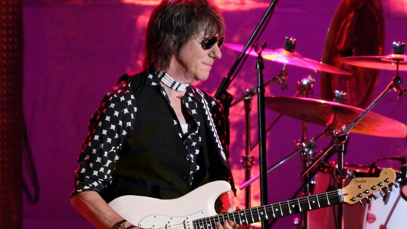 Zokogva jelentette be családja: Elhunyt a legenda