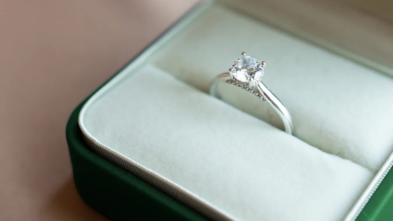 Ilyen nincs: A szülőszobában zajlott a lánykérés Nagyváradon