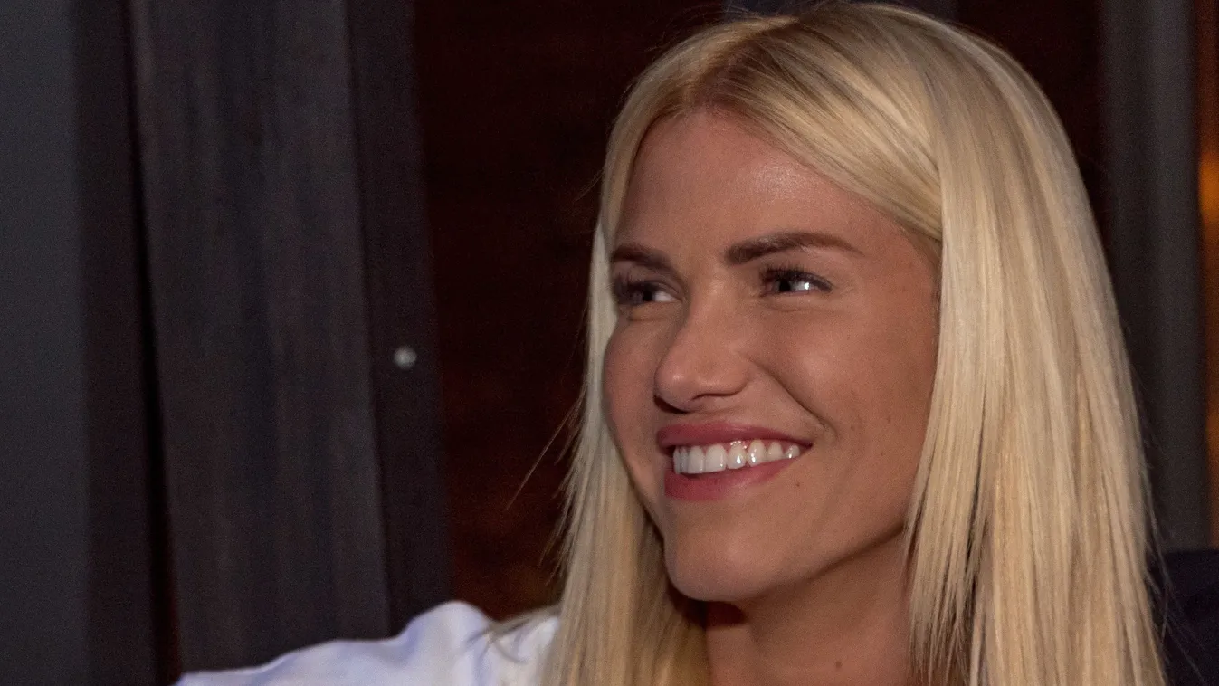 Gyanús fotó: Eljegyezhették Vasvári Vivient?