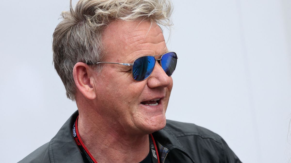 Gordon Ramsay dögös lánya egy aprócska bikinit vett csak fel szülinapjára