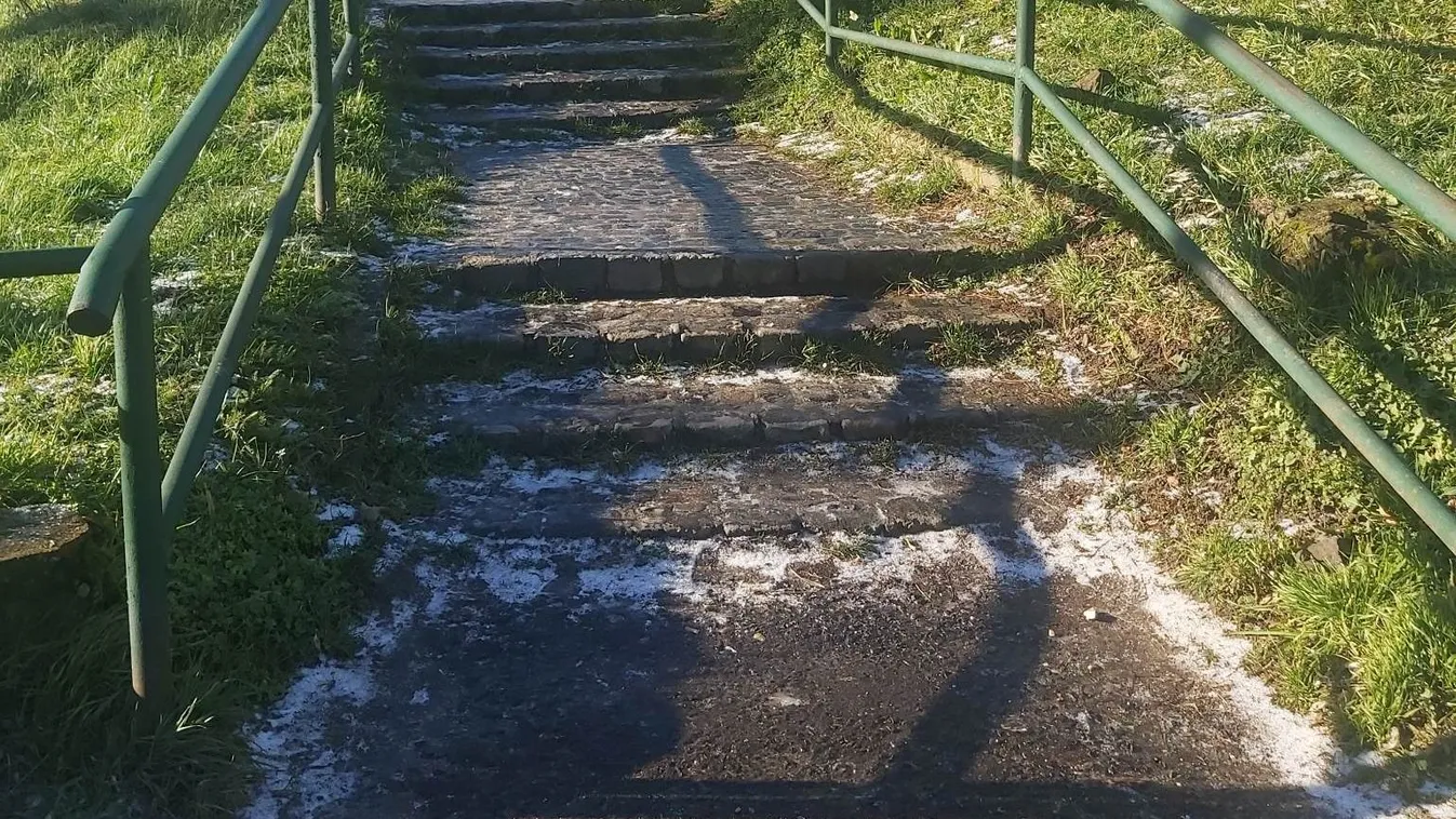 Gyorskorcsolya versenyt tartottak a budapesti közlekedők