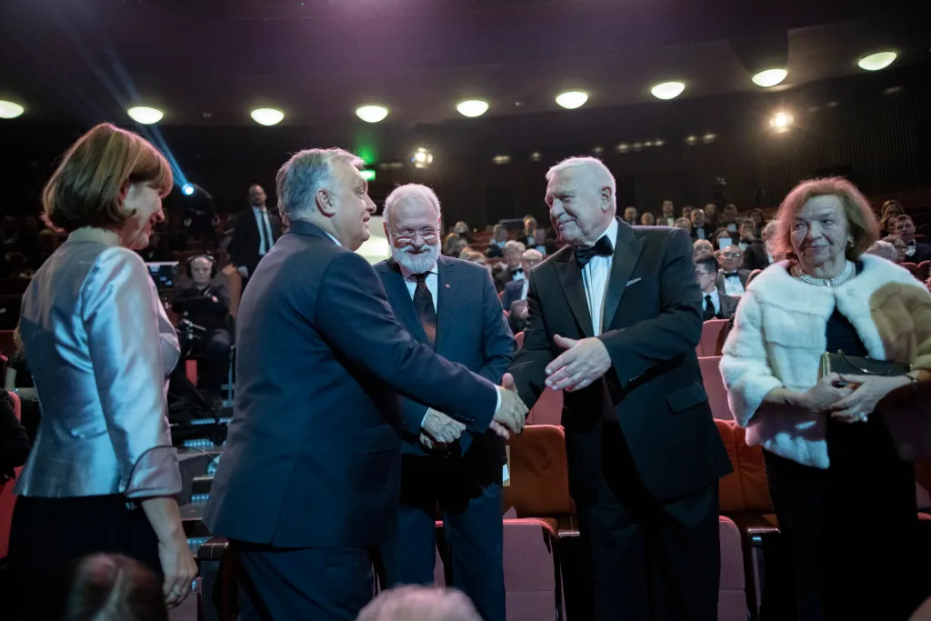 LÉVAI Anikó; ORBÁN Viktor