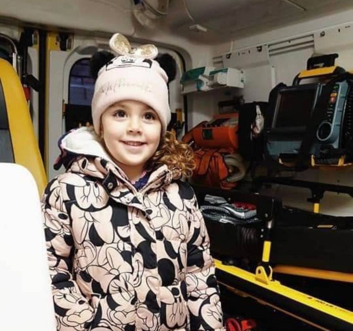 Vanda, 4 éves agydaganatot túlélő kislány
