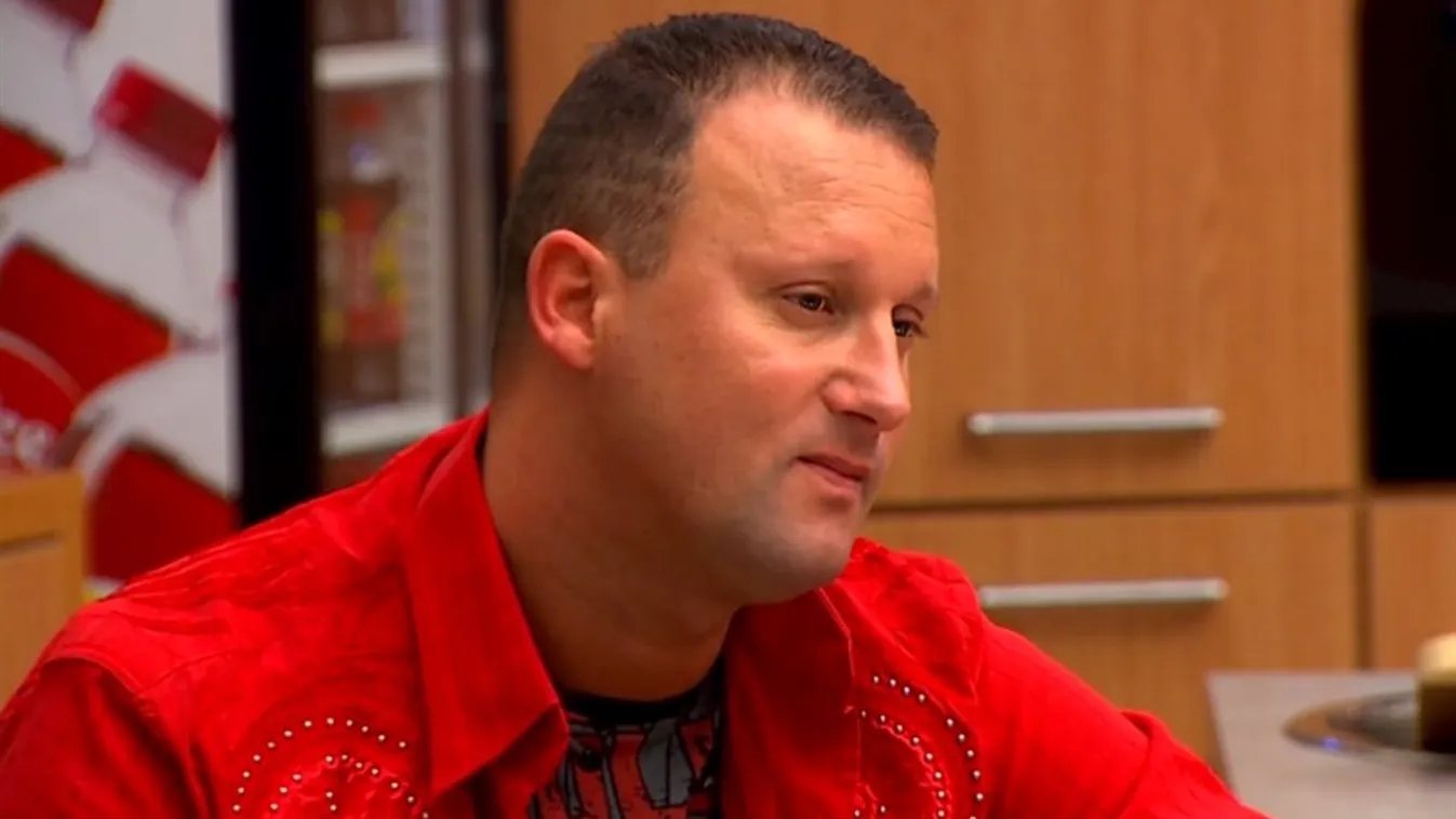 Alekosz beleállt a horgászokba, ez fogadta a kertjében